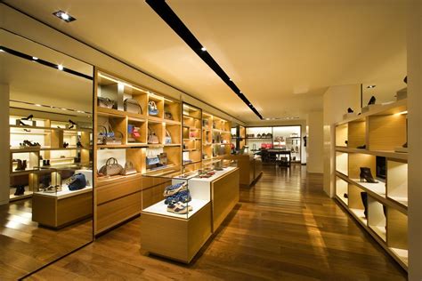 louis vuitton department store|which stores carry louis vuitton.